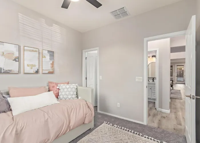 Lafayette Gilbert Holiday home